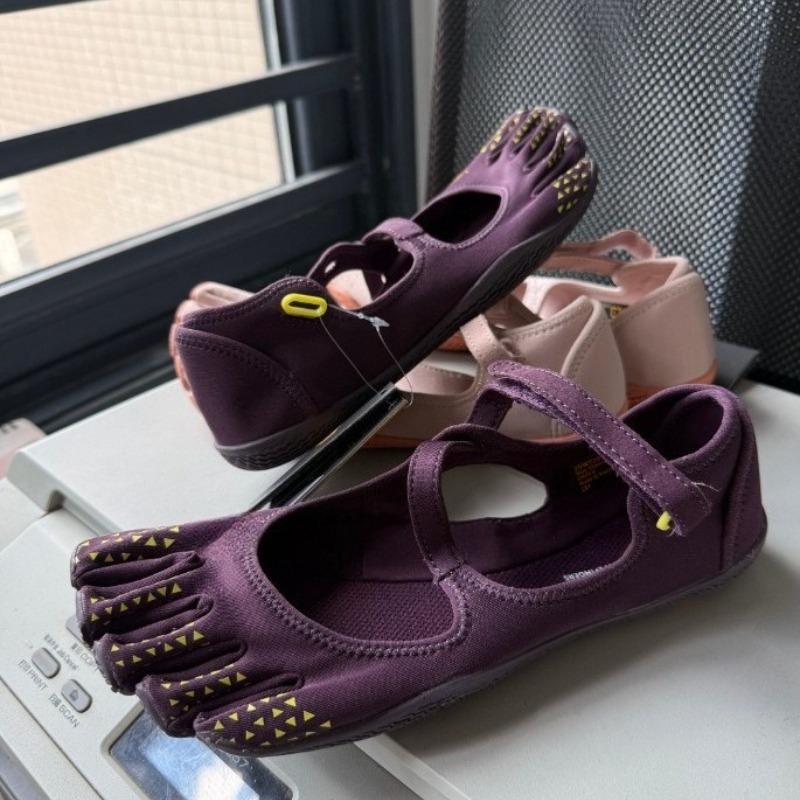Split-toed shoes V-Soul five-f - Pilates V Yoga ulasan dan harga